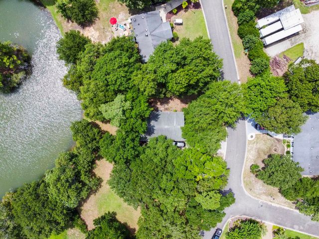 195 Hawks Nest Circle, Murrells Inlet, SC 29576