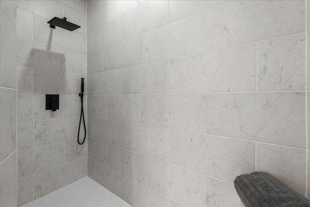 2022 E 2nd ST, Austin, TX 78702