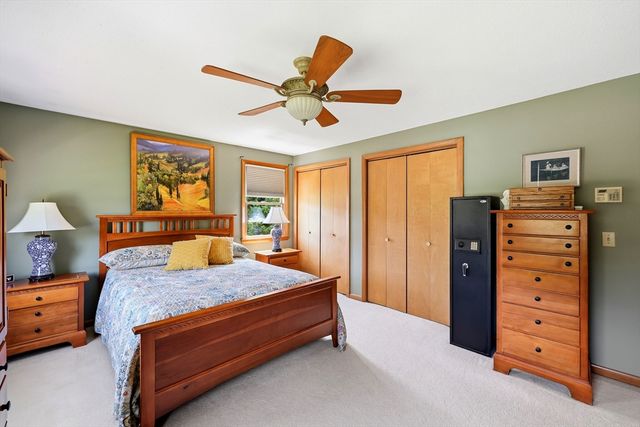 16 Lessard, East Longmeadow, MA 01028
