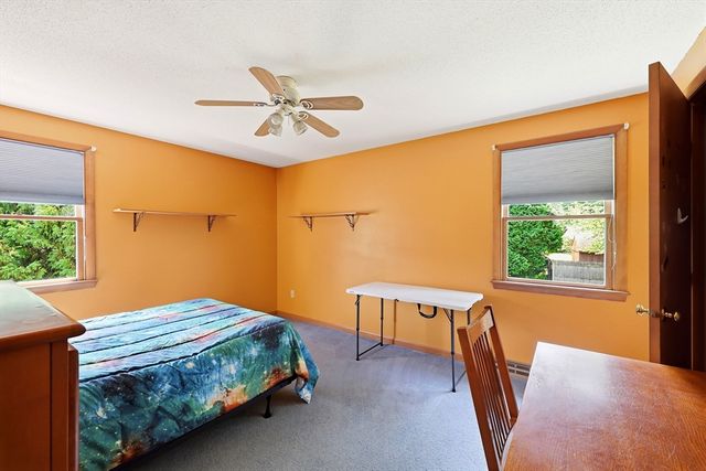 16 Lessard, East Longmeadow, MA 01028