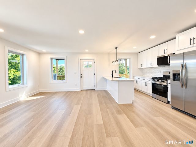 77 Ely Avenue 2, Norwalk, CT 06854