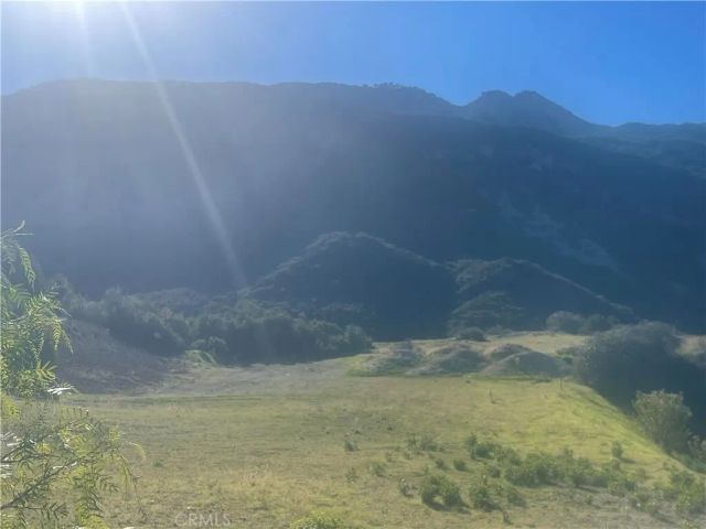 25066 Mulholland Hwy, Calabasas, CA 91302