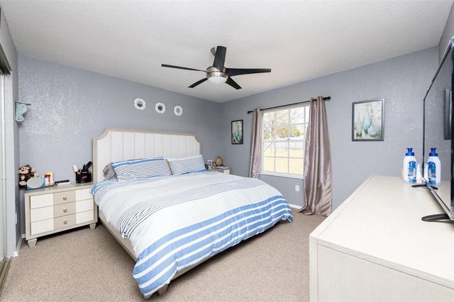 340 OAK TRACK LOOP, Ocala, FL 34472