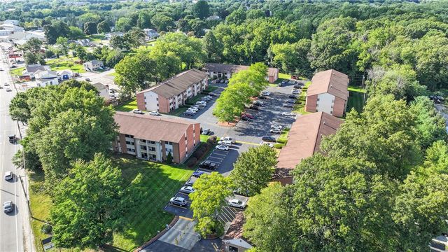 1145 Hartford Avenue 5A, Johnston, RI 02919
