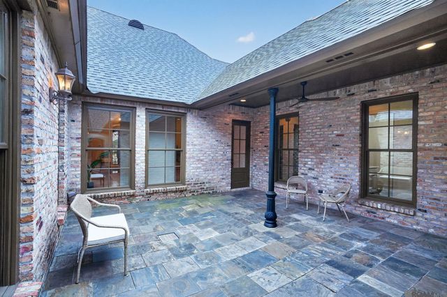 6735 Rue Bocage, Baton Rouge, LA 70809