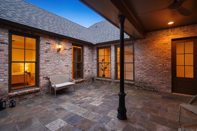 6735 Rue Bocage, Baton Rouge, LA 70809