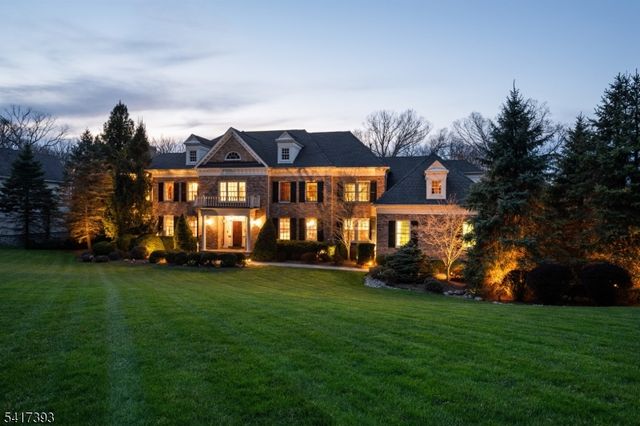 56 WILL LANE, Watchung Boro, NJ 07069