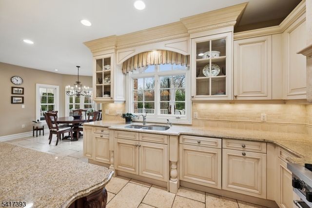 56 WILL LANE, Watchung Boro, NJ 07069