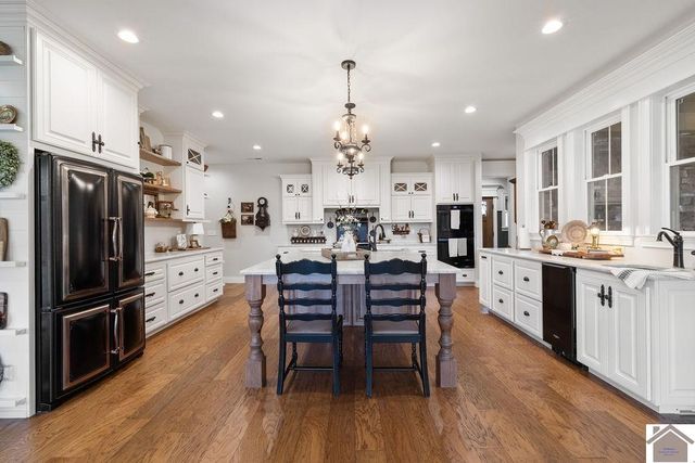 5073 State Route 1820, Cunningham, KY 42035