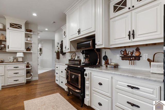 5073 State Route 1820, Cunningham, KY 42035