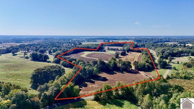 5073 State Route 1820, Cunningham, KY 42035