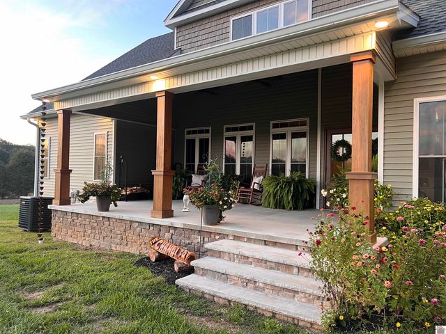 5073 State Route 1820, Cunningham, KY 42035