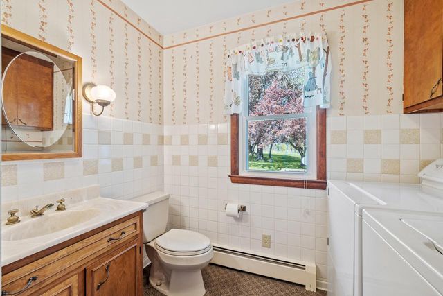 W1586 County Road H, New Holstein, WI 53061