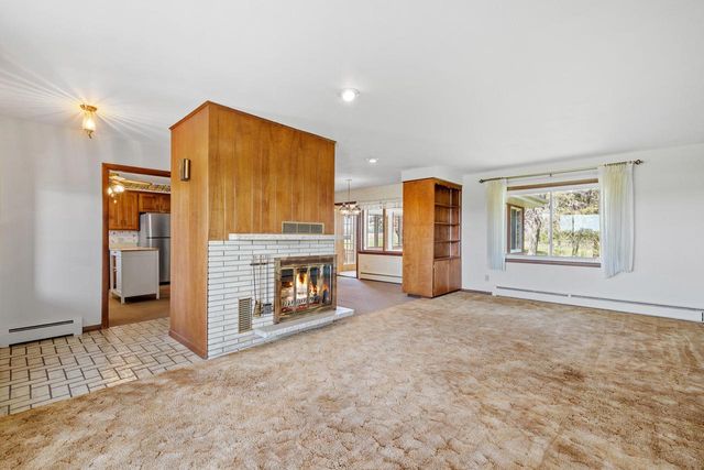 W1586 County Road H, New Holstein, WI 53061