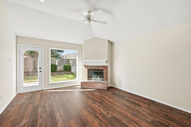 5910 Fawn Meadow Trail, Arlington, TX 76017