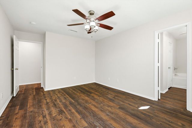 5910 Fawn Meadow Trail, Arlington, TX 76017