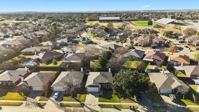 5910 Fawn Meadow Trail, Arlington, TX 76017
