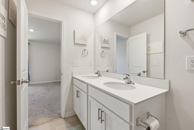 111 Riverport Drive, Simpsonville, SC 29680