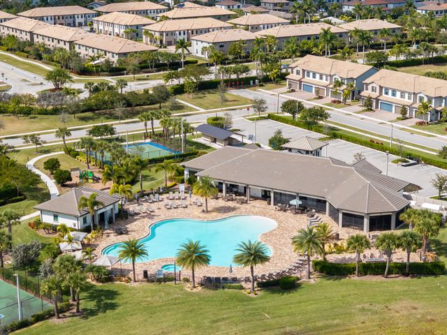 4829 Jumping Way, Lake Worth, FL 33467