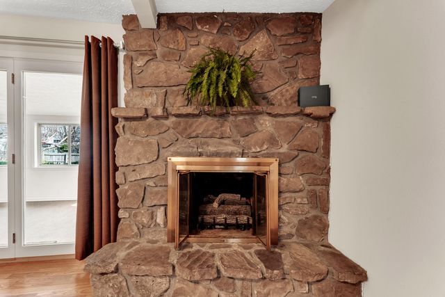 2725 W Camino Alto Street, Springfield, MO 65810