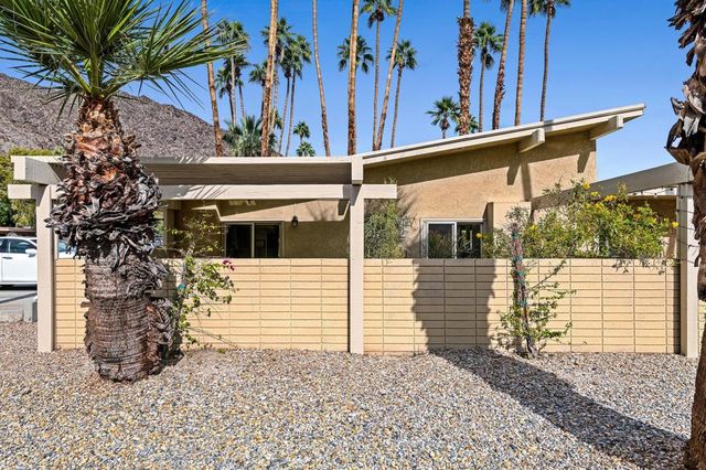 290 S San Jacinto Drive 8, Palm Springs, CA 92262