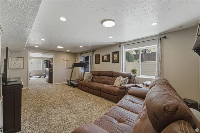 4521 W CARRIAGE LN, Cedar Hills, UT 84062
