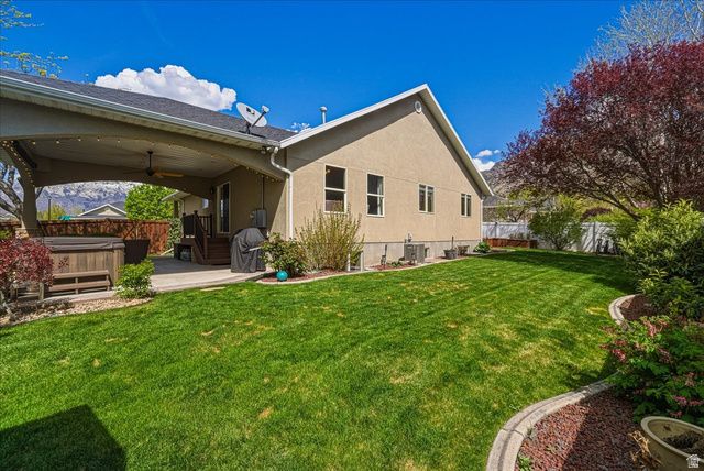 4521 W CARRIAGE LN, Cedar Hills, UT 84062