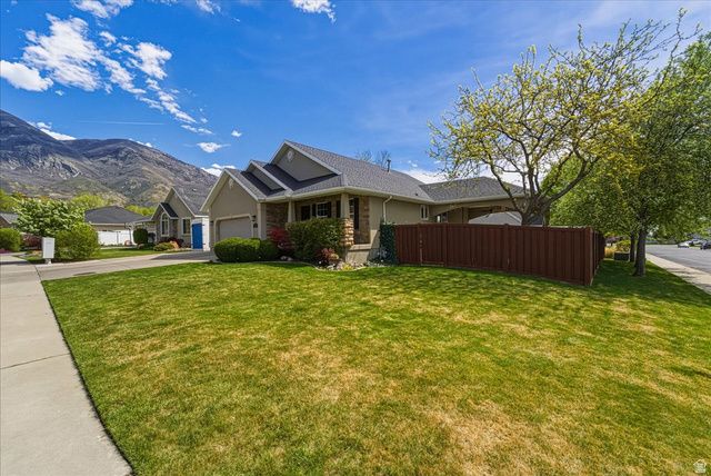 4521 W CARRIAGE LN, Cedar Hills, UT 84062