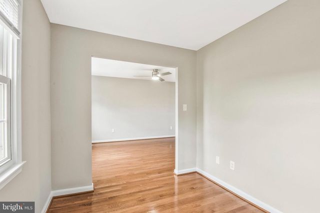 10257 FRIENDSHIP CT, Fairfax, VA 22032