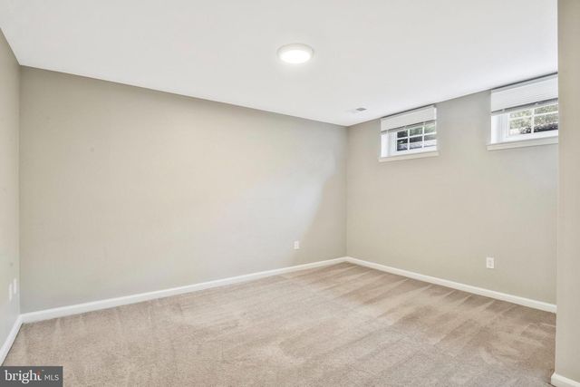 10257 FRIENDSHIP CT, Fairfax, VA 22032
