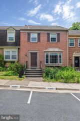 10257 FRIENDSHIP CT, Fairfax, VA 22032