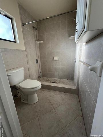 208 Michelle, Converse, TX 78109