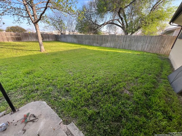 208 Michelle, Converse, TX 78109