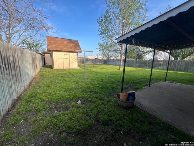 208 Michelle, Converse, TX 78109