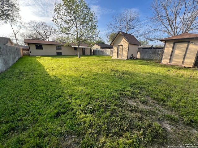 208 Michelle, Converse, TX 78109