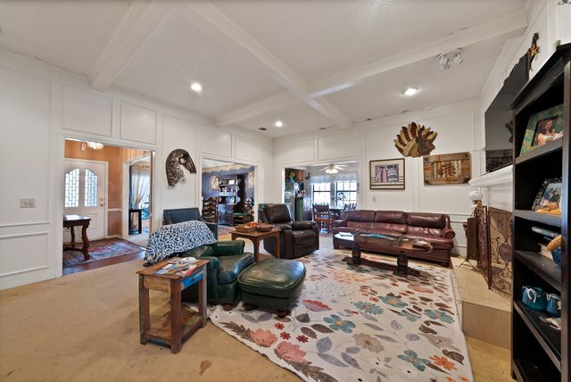 2144 Usa Drive, Plano, TX 75025