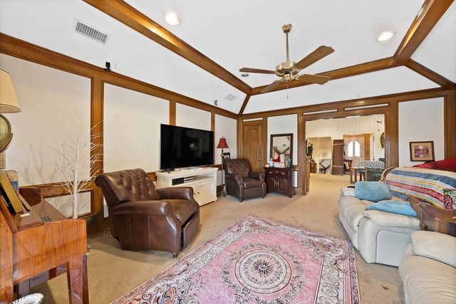 2144 Usa Drive, Plano, TX 75025