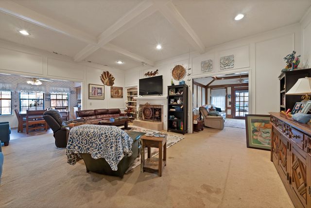 2144 Usa Drive, Plano, TX 75025