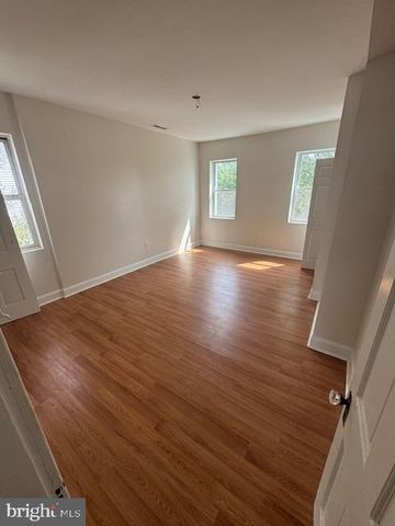 18 S AUGUSTA AVE, Baltimore, MD 21229