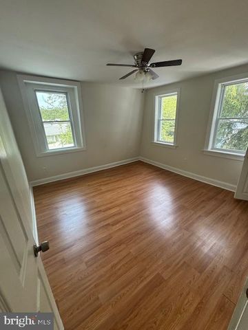 18 S AUGUSTA AVE, Baltimore, MD 21229