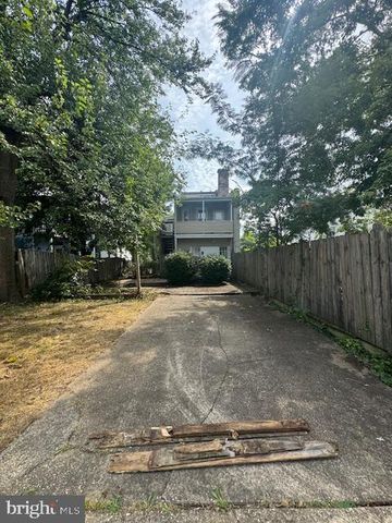 18 S AUGUSTA AVE, Baltimore, MD 21229