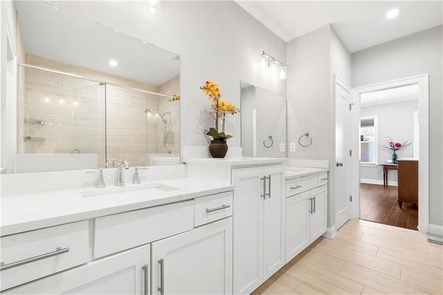 1962 Attell Way, Decatur, GA 30033