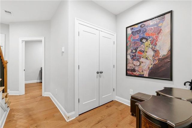 1962 Attell Way, Decatur, GA 30033