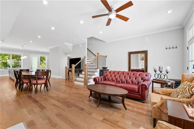 1962 Attell Way, Decatur, GA 30033