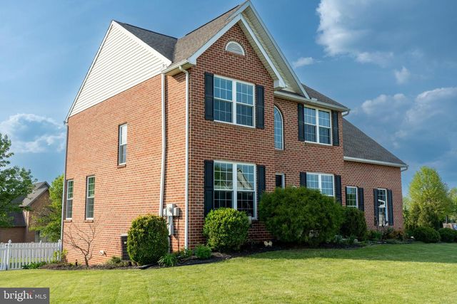 14 CELESTIAL TERRACE, Greencastle, PA 17225