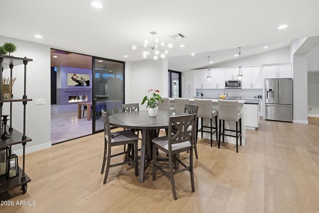 9402 N 83rd Court, Scottsdale, AZ 85258