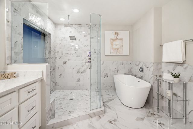 9402 N 83rd Court, Scottsdale, AZ 85258