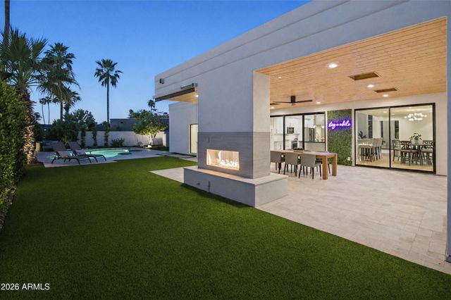 9402 N 83rd Court, Scottsdale, AZ 85258