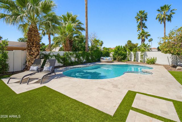 9402 N 83rd Court, Scottsdale, AZ 85258