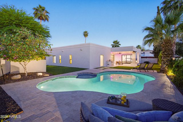 9402 N 83rd Court, Scottsdale, AZ 85258